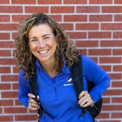 Andrea Gribble headshot